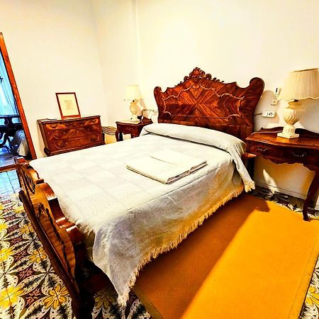 La Traviata - Bunol Aparthotel Стая снимка